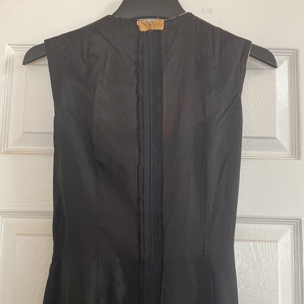 VTG 1960’s Black Linen Wiggle Dress Gold Trim - Picture 13 of 14